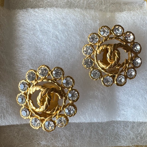 Chanel Vintage 90s Gold Metal CC Rhinestone-Embellished Button Earrings - Picture 13 of 13